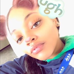 Meet your Posher, Valdaisha